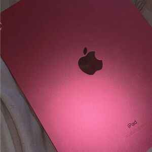 Apple iPad in Pink